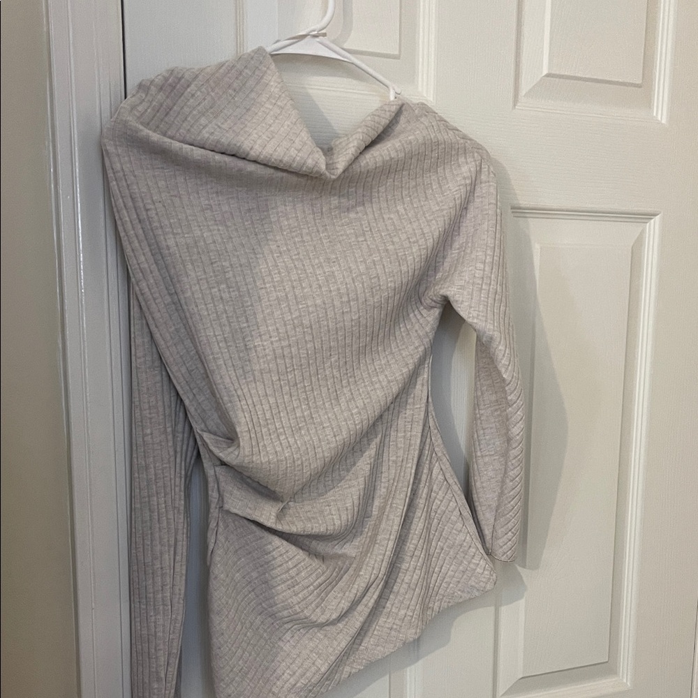 Zara Light Gray Ribbed Turtleneck Sweater